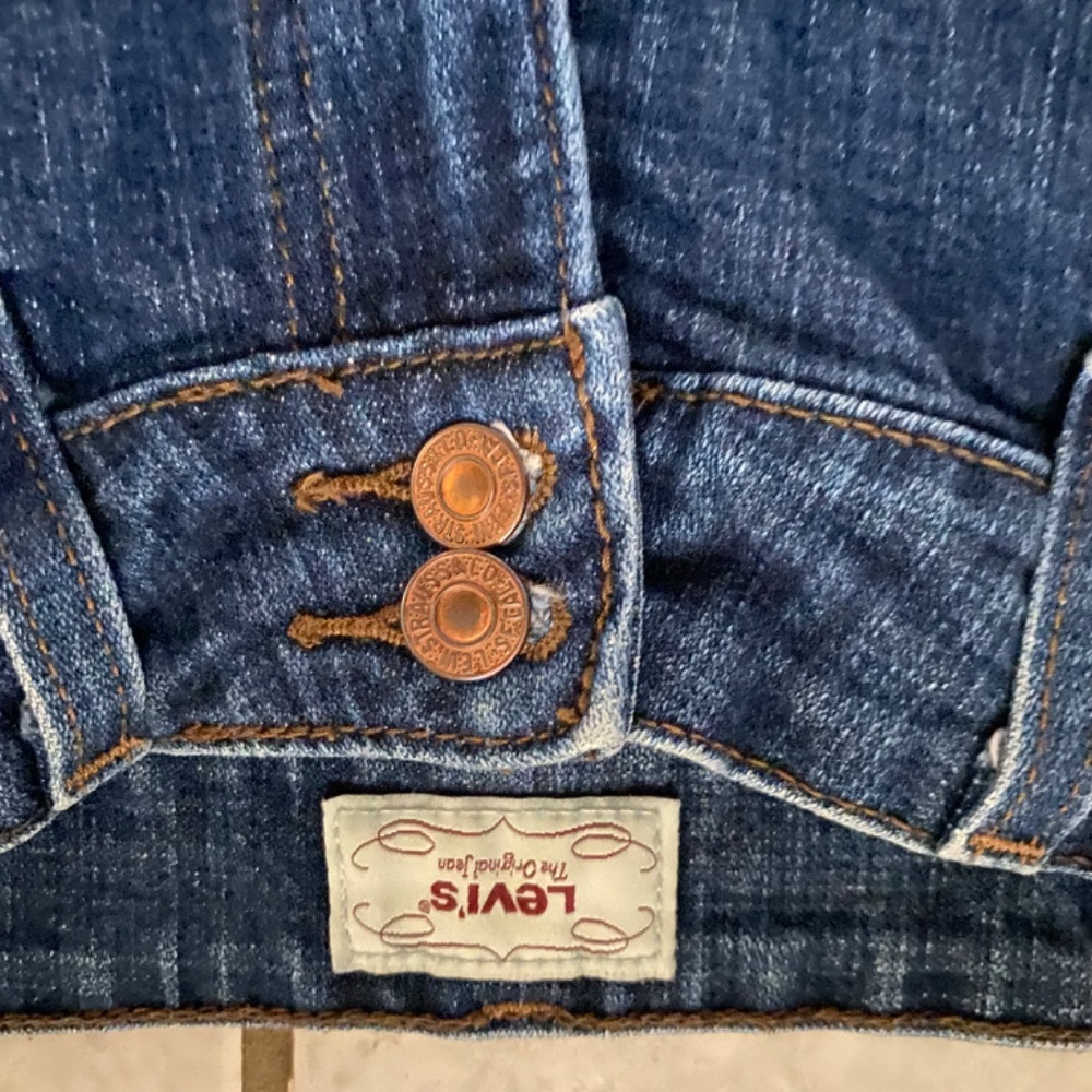 Levi’s 526 Slender Boot Cut